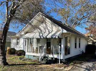 7 Alexander St, Liberty, SC 29657