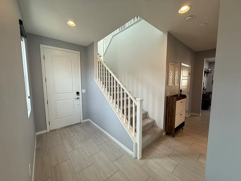 10768 Crestview Pointe Ave — Photo 7