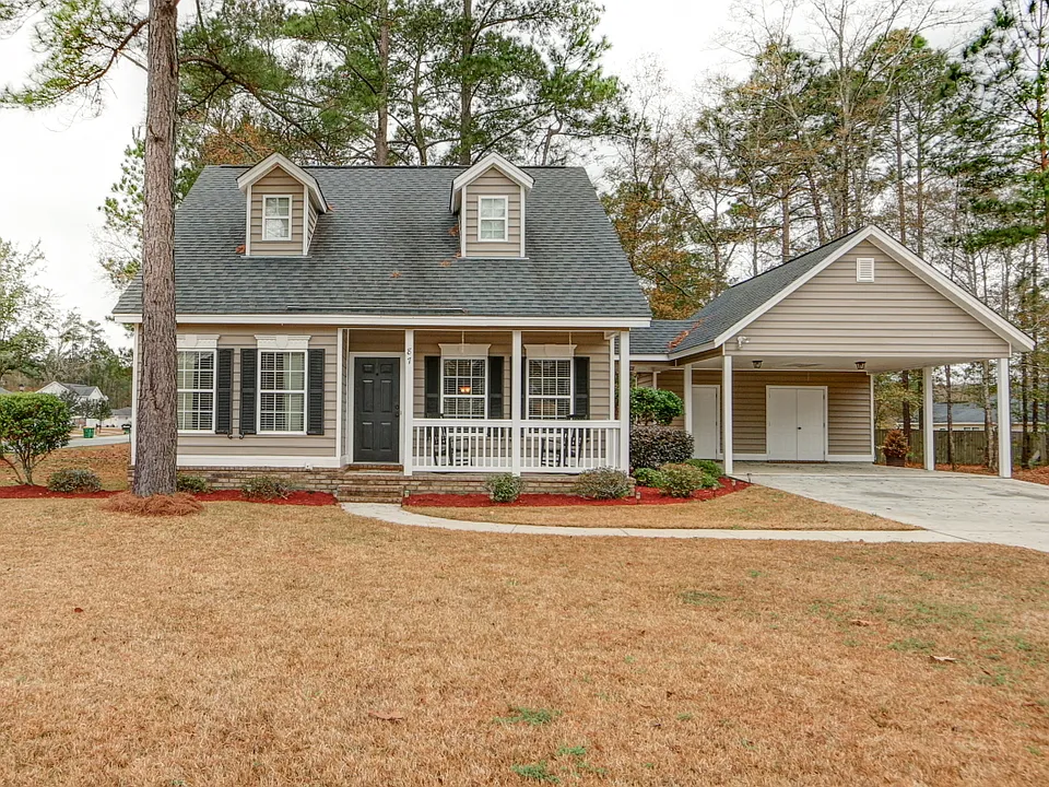 87 Fellwood Dr
