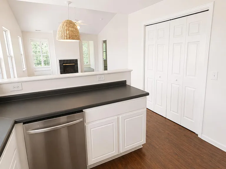 2235 Locksley Woods Dr #E — Photo 12