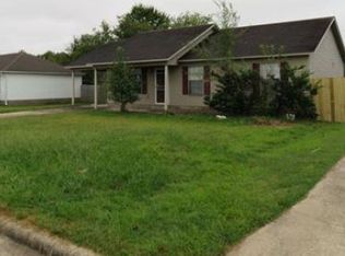 804 Redwood Dr, Paragould, AR 72450