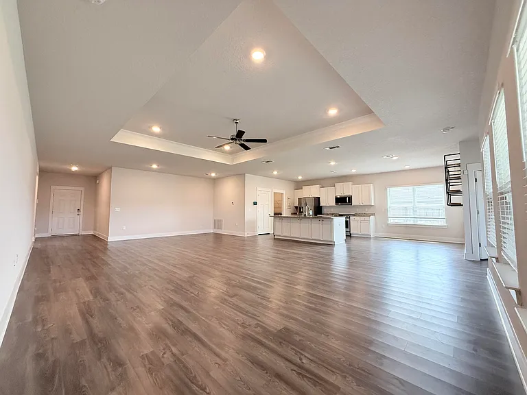 6255 Forest Bay Ave — Photo 8