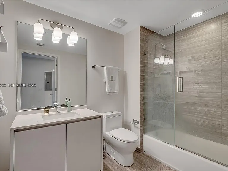 1010 Brickell Ave #3510 — Photo 6