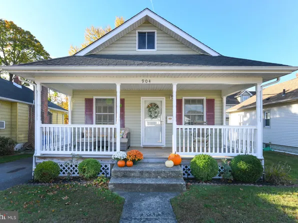 904 Princeton Ave, National Park, NJ 08063