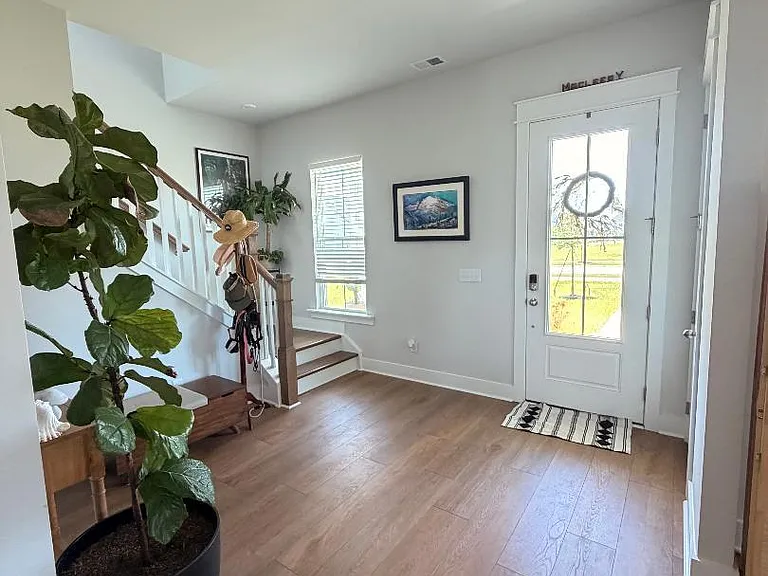 972 Carnes Crossing Blvd — Photo 3