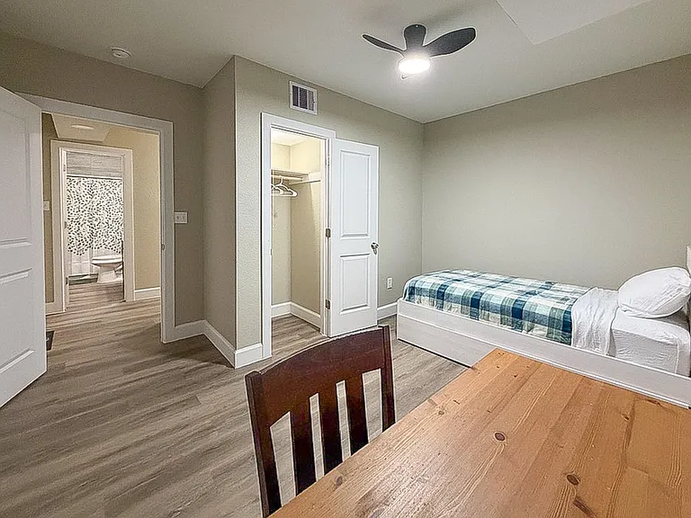 3703 Market St #1 — Photo 18