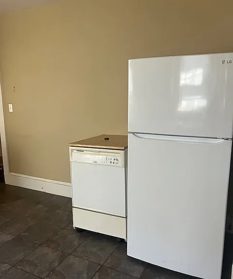 63 Lyman St #63 — Photo 9