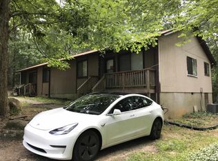 291 Tall Oaks Rd #A & B, Chapel Hill, NC 27516