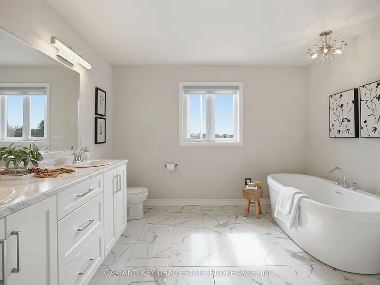 11 Bowman Dr — Photo 27