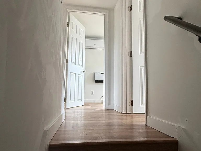 161 S Main St — Photo 22