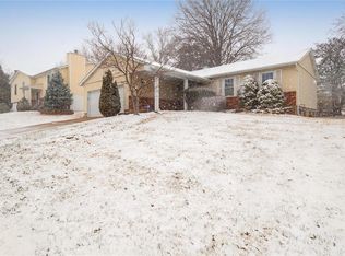 12455 Marine Ave, Maryland Heights, MO 63043