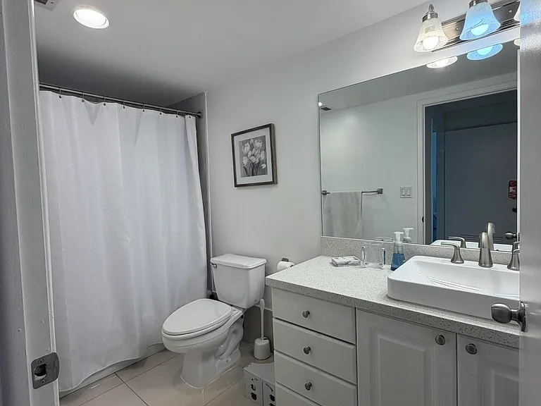 19390 Collins Ave #1103 — Photo 20