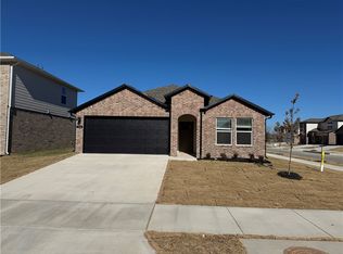 114 S Maroon Ave, Fayetteville, AR 72704