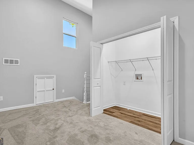 1080 Westmont Rd SW — Photo 14