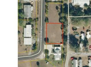 3290 Riverview Dr, Moore Haven, FL 33471