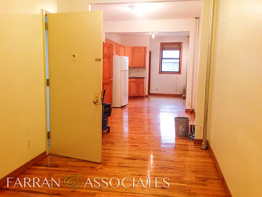 Rented by Farran & Associates | media 26