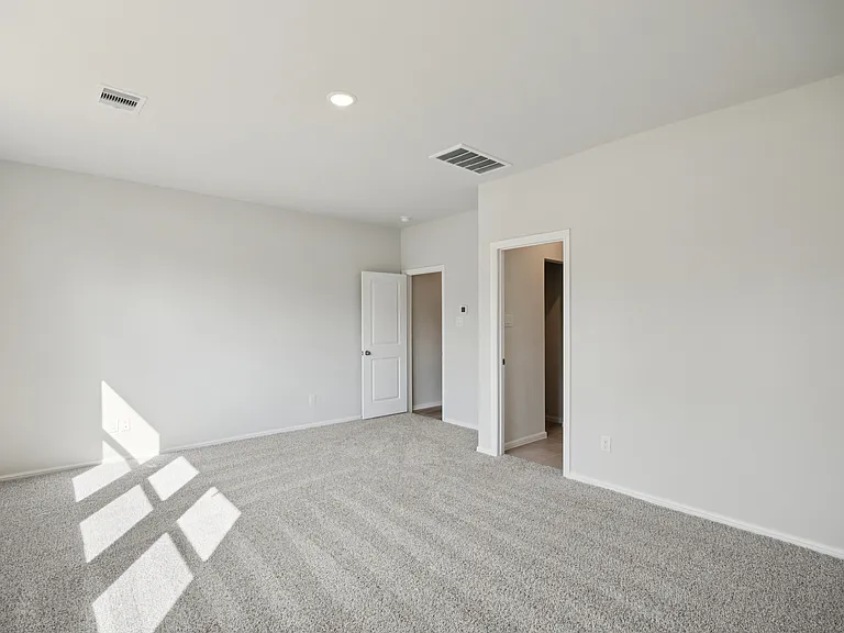 1120 Novelle Bend Dr — Photo 10