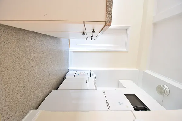 Rented by (Legacy) NY Quality Living Uptown | media 13