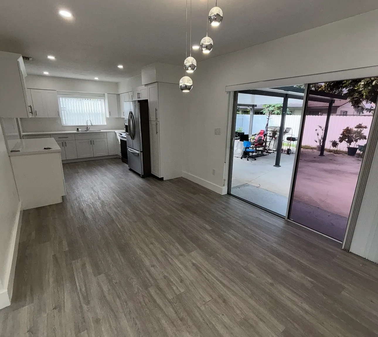 3 bed, 1367 sqft, $3,500 — Photo 3