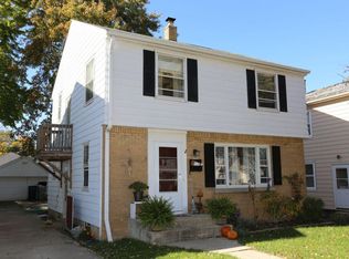 3759 N 97th St, Milwaukee, WI 53222