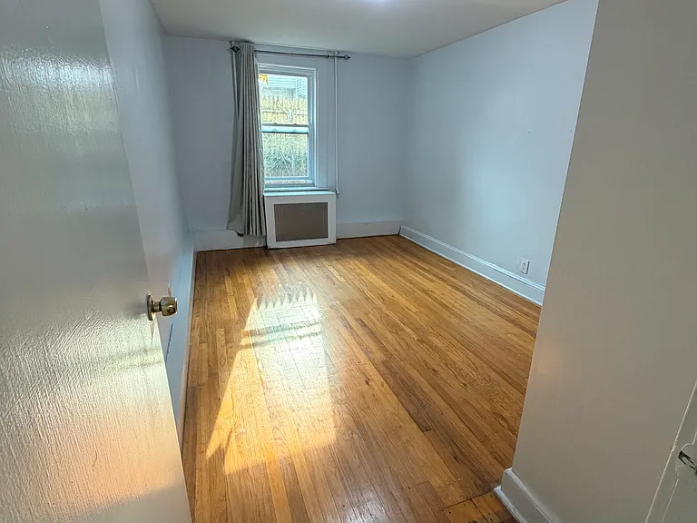 120 Wellbrook Ave — Photo 9