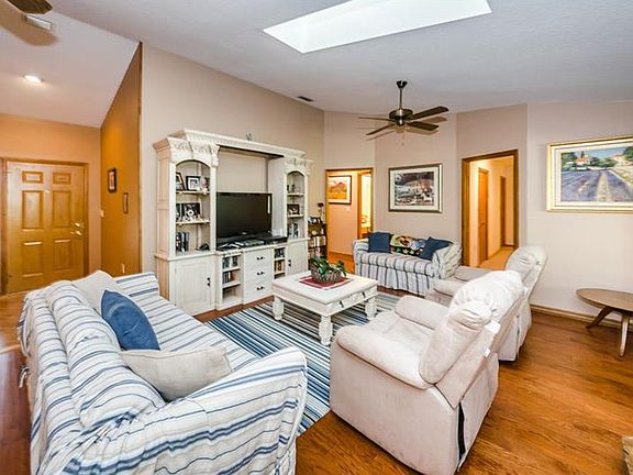 5th image of 13001 Farmington Trl