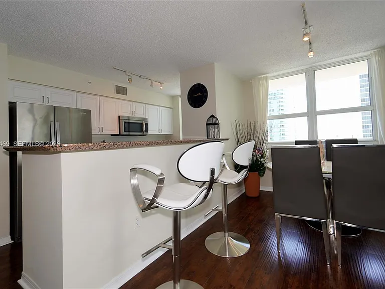 1155 Brickell Bay Dr #3301 — Photo 9