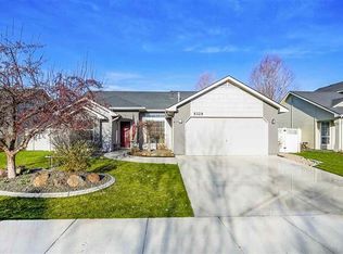 5329 N Toscana Ave, Meridian, ID 83646