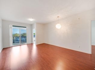 2239 Kingsway #329, Vancouver, BC V5N0E5