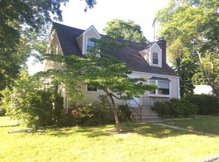 65 Frankford St, Hawthorne, NY 10532