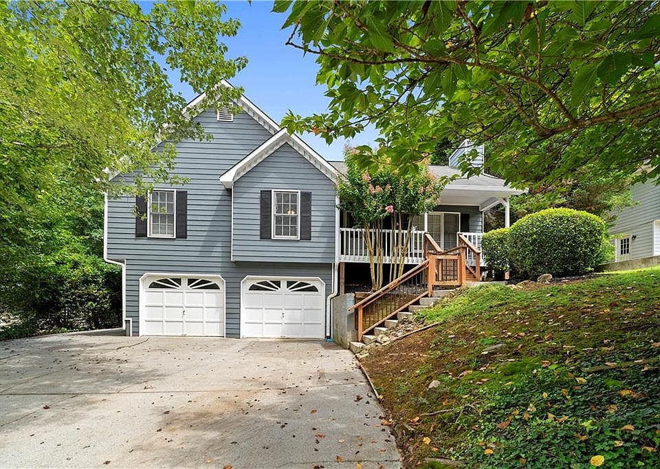 1st image of 525 Brooksdale Dr