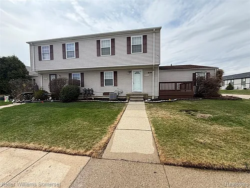 28423 Raleigh Crescent Dr #44 Photo 1