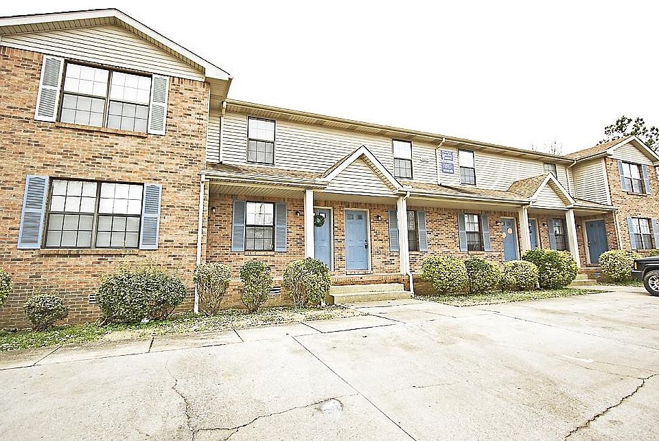 1st image of 1618 Baltimore Dr APT A