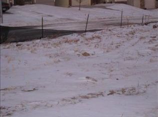 19707 Hickory St, Omaha, NE 68130