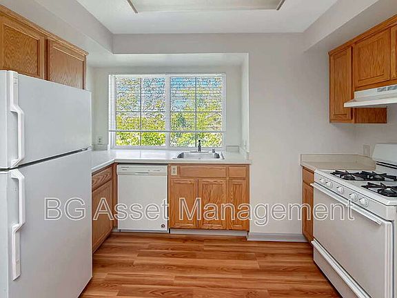 4th image of 701 San Pablo Ave APT 10