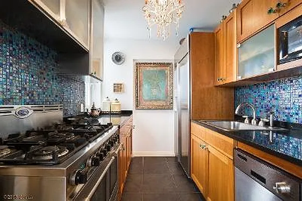 Rented by Corcoran | media 4