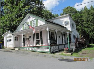 33 School St, Whitehall, NY 12887