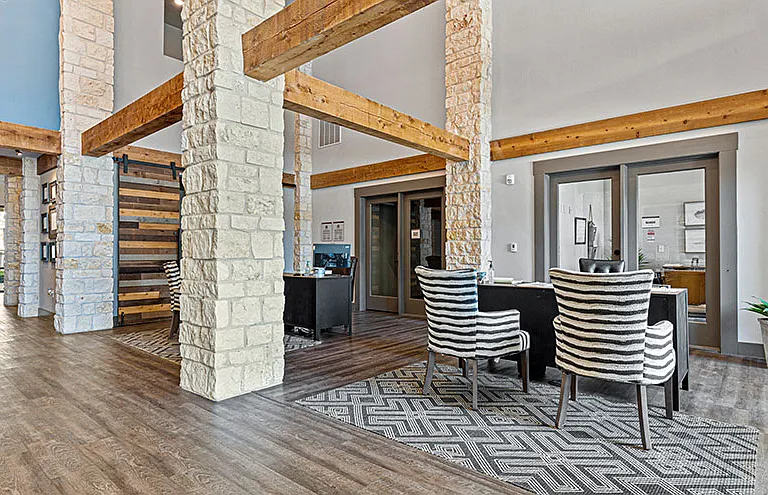 Hickory Creek Ranch Apartments — Photo 54