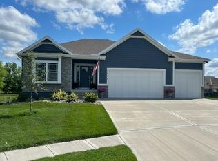 2212 Greenfield Ct, Kearney, MO 64060