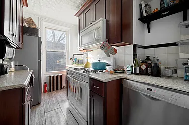 Rented by Engel and Volkers Brownstone Brooklyn