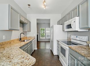 10867 Garden Oaks Ln, Charlotte, NC 28273
