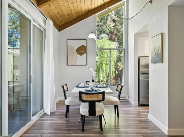 505 Cypress Point Dr Unit 223, Mountain View, CA 94043