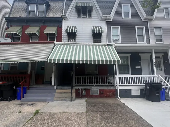 325 Crescent St, Harrisburg, PA 17104