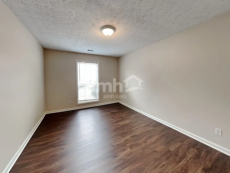 675 Lendl Ln — Photo 21