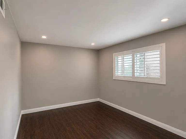 16637 Arbor Cir — Photo 4