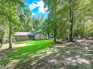 1756 W Ellis Rd, Griffin, GA 30223