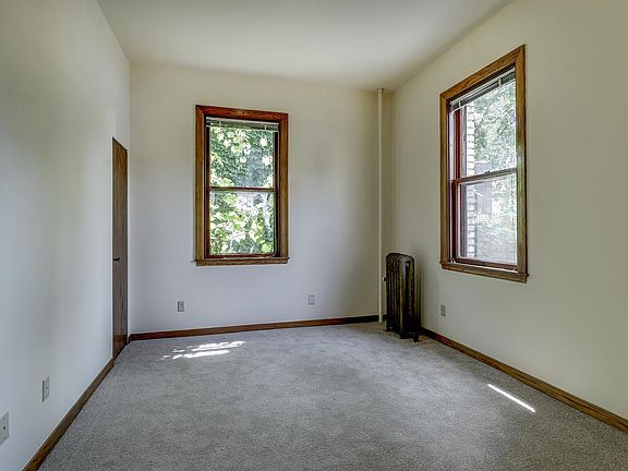 4th image of 2008 Park Ave #103