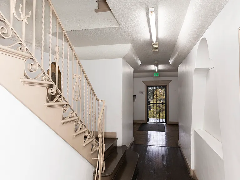 206 S Coronado St #206 — Photo 7