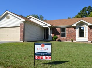 16161 Castlerea Blvd, Ballwin, MO 63021