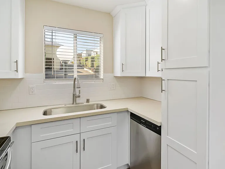 1249 Palm St — Photo 33